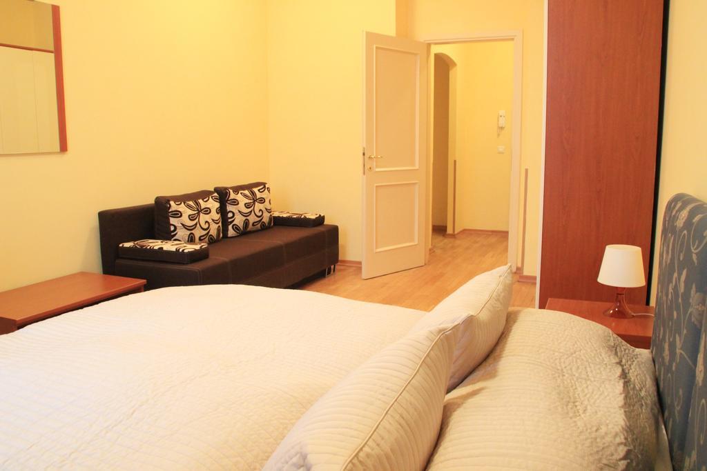 City Lounge Crown Hotel Prague Chambre photo