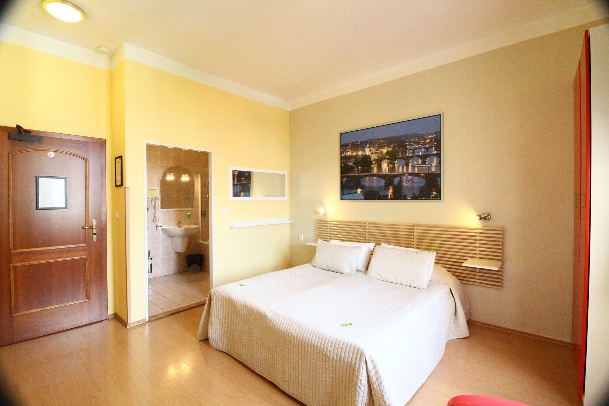 City Lounge Crown Hotel Prague Extérieur photo