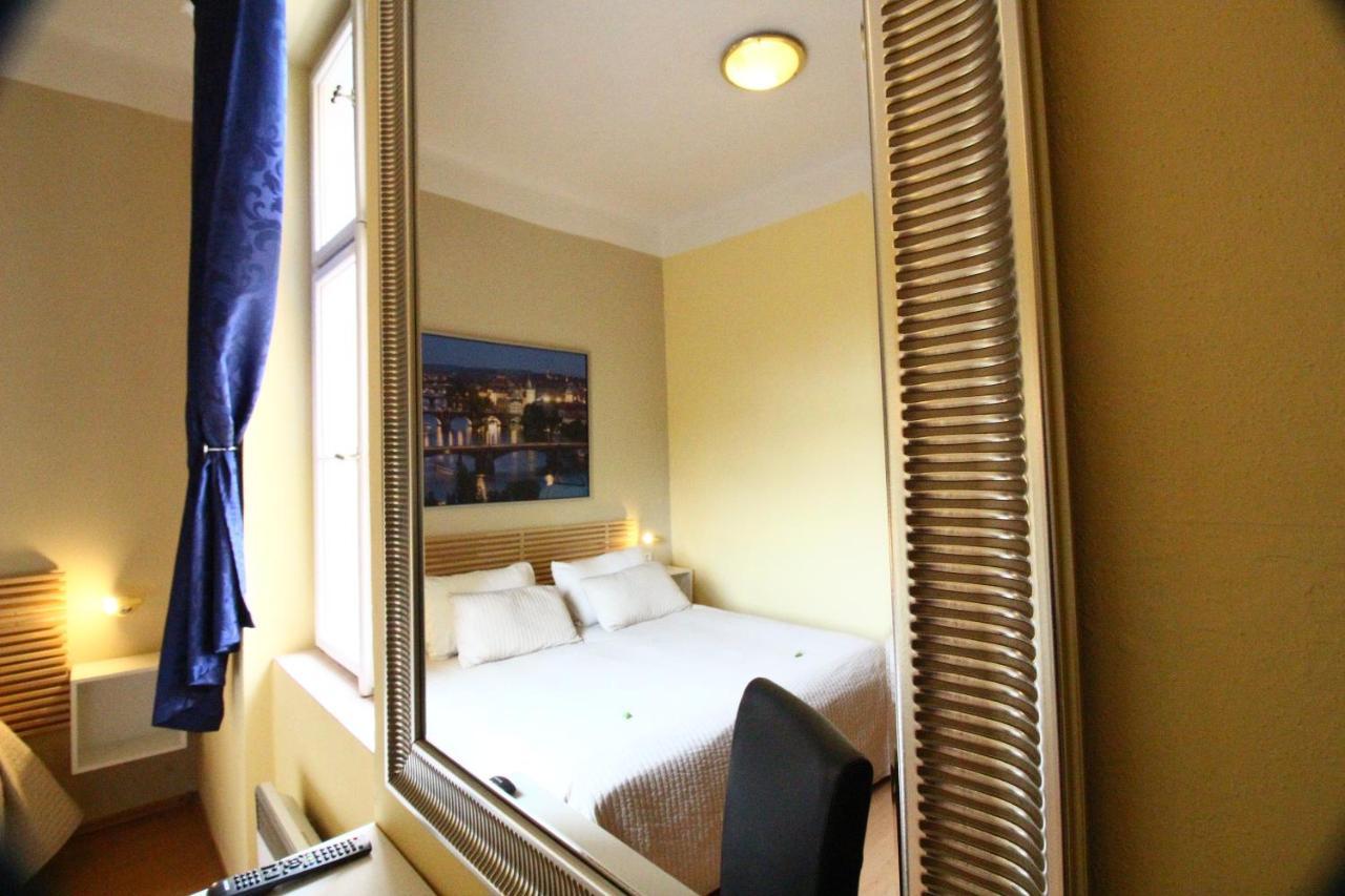 City Lounge Crown Hotel Prague Extérieur photo